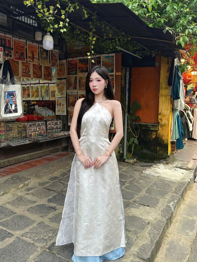 (Bán Lẻ) Set Áo Dài PHÚC HY Cổ Yếm Vải Gấm Hoa Và Quần Lụa Dài Ống Suông  GOÛT DE JUN