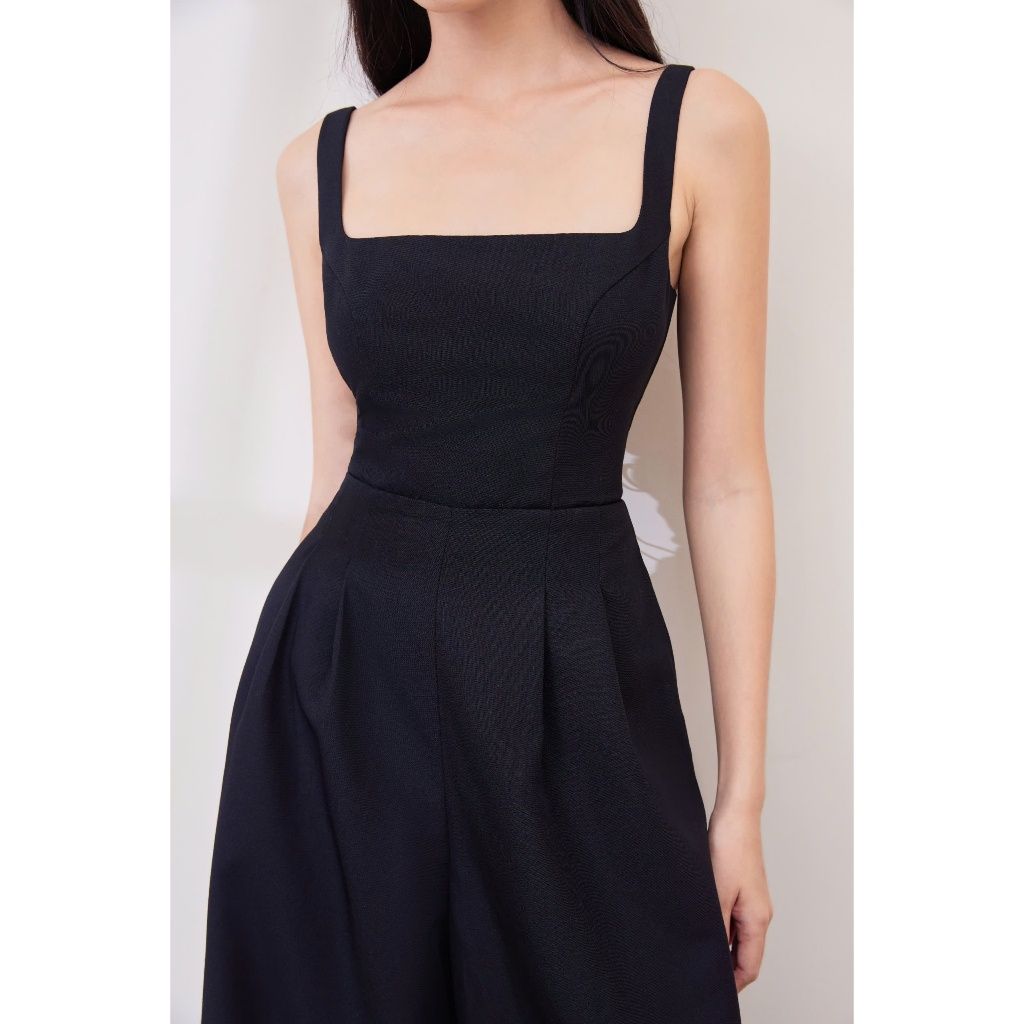 Jumpsuit Hai Dây Bảng To Cổ Vuông Quần Ống Rộng Trơn Đơn Giản Cho Nữ - ROMPER JUMP - GOÛT DE JUN