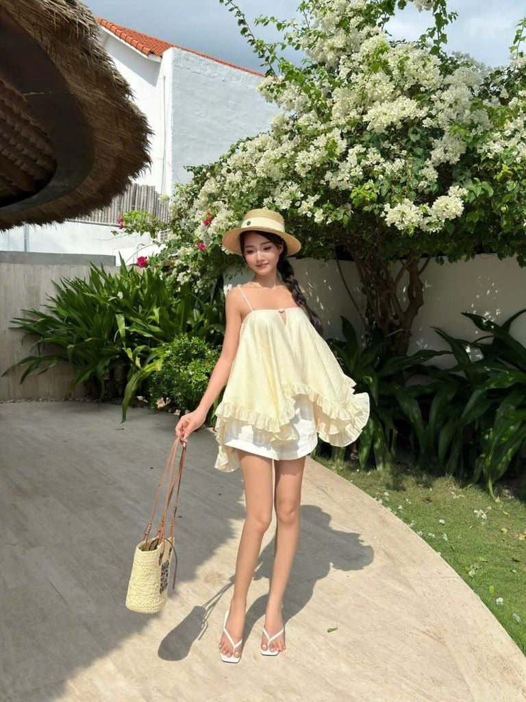 Áo Kiểu Nữ FUSHON Hai Dây Xòe Tầng Babdoll Dễ Thương GOÛT DE JUN