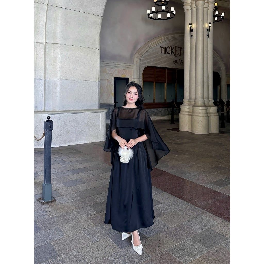 Đầm Nữ Dự Tiệc Hai Dây Dáng Xoè Trơn Kèm Áo Choàng Sang Trọng Quyến Rũ - GABBIE DRESS - GOÛT DE JUN