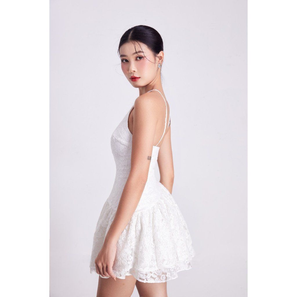 Đầm Ren Cổ Yếm Dáng Xòe Xếp Tầng Cho Nữ - MONY DRESS - GOÛT DE JUN