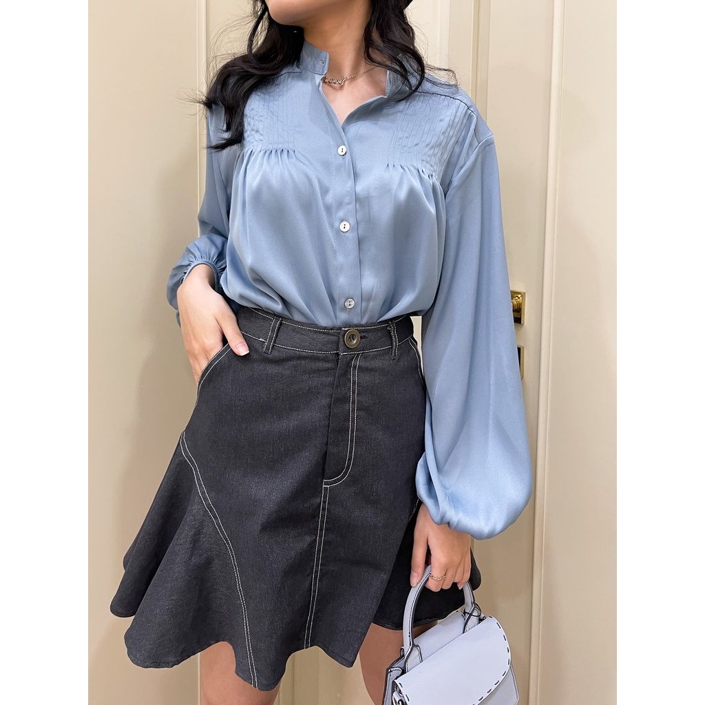 GOÛT DE JUN - Áo sơmi lụa cổ trụ may cách điệu - Tessa Shirt