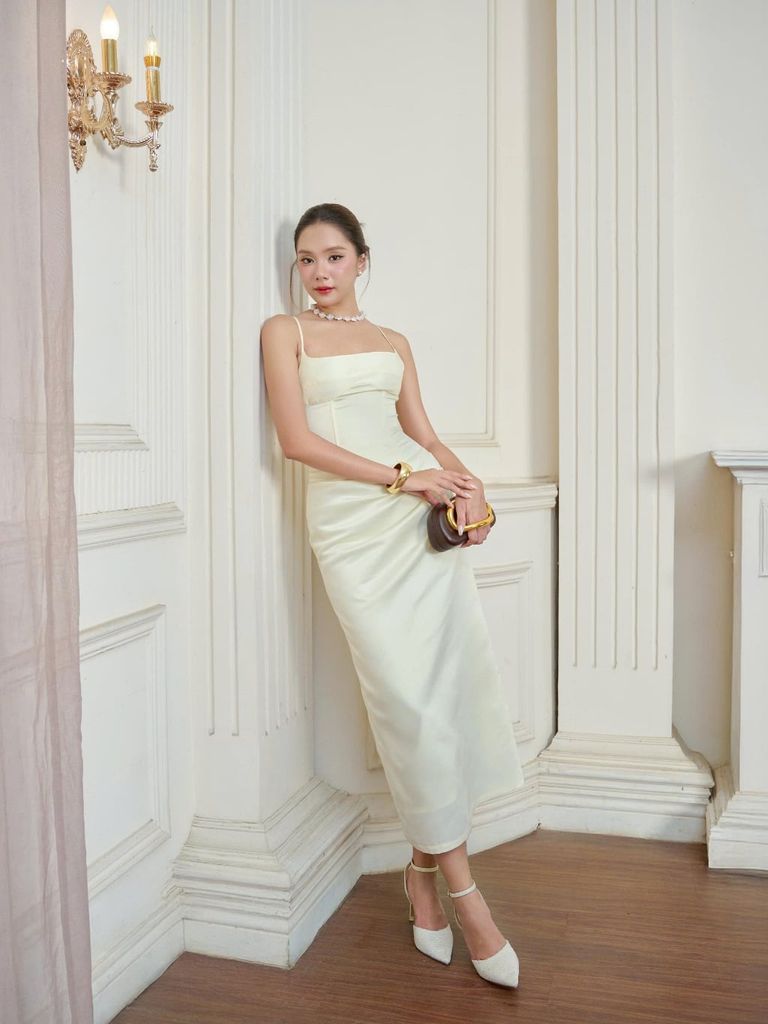 Đầm Nữ POIREA Đi Tiệc Hai Dây Dáng Dài Nhún Eo Sang Trọng GOÛT DE JUN