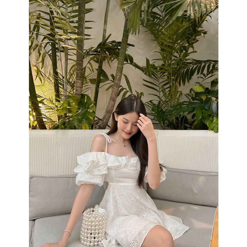Đầm Nữ Ngắn Đi Biển Trễ Vai Thiết Kế Hơ Lưng LEAVE DRESS - GOÛT DE JUN