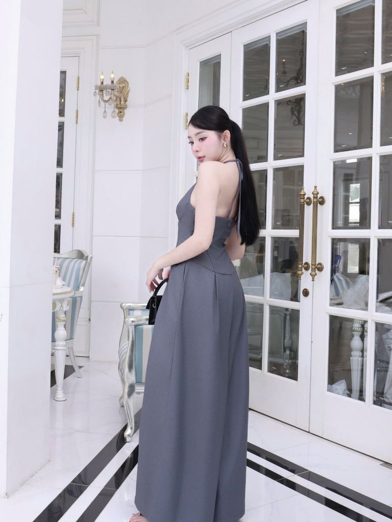 Jumpsuit Nữ AURENS JUMPS Cổ Yếm Chiết Eo Sang Trọng Thanh Lịch GOUT DE JUN