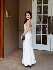 Đầm Nữ GREERSY Cổ Yếm V Chiết Eo Dáng Dài Xòe Hở Lưng Sang Trọng GOÛT DE JUN