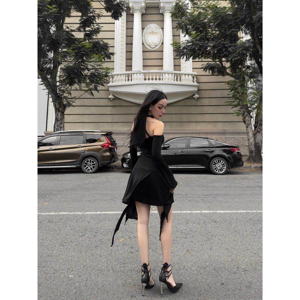 Đầm Dài Trễ Vai Phối Bèo Thời Trang Cho Nữ - ASLEY DRESS - GOÛT DE JUN