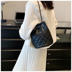 Túi xách nữ đeo chéo sang chảnh cao cấp size 19 phong cách Hàn Quốc | GOÛT DE JUN