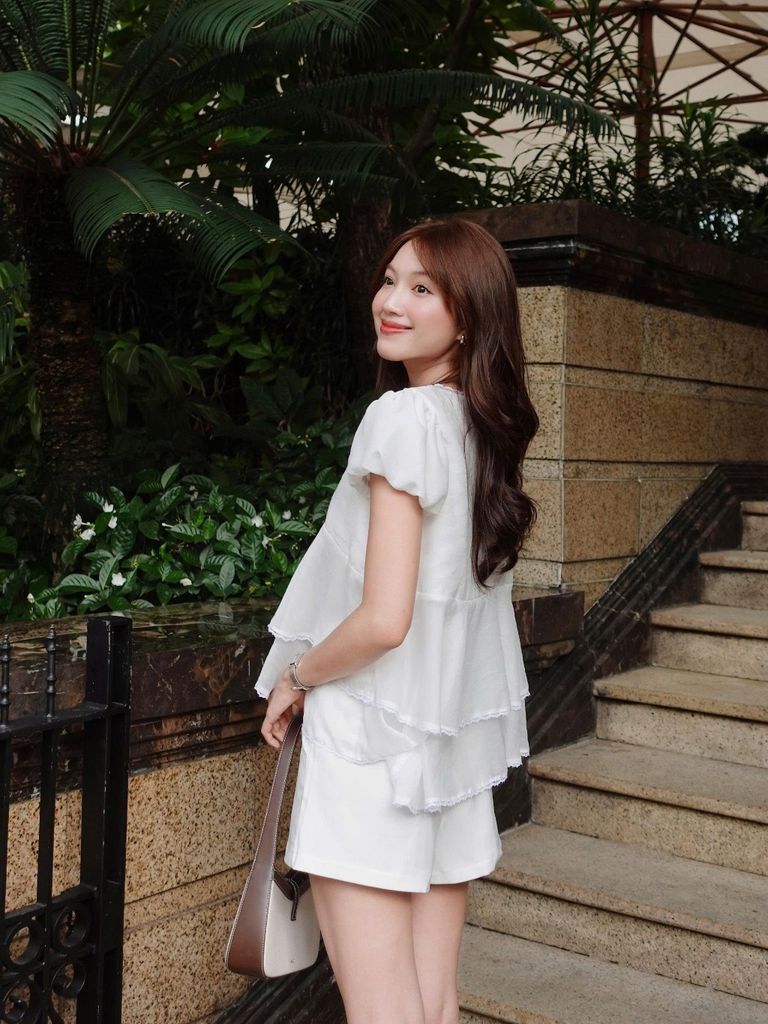 Áo Kiểu Nữ BESROL Tay Bồng Cổ V Xếp Tầng Form Babydoll  GOÛT DE JUN