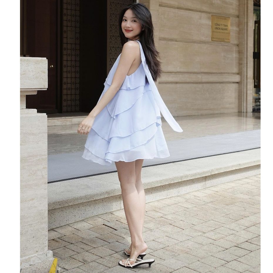 Đầm Nữ Freesize Mùa Hè Cổ Yếm Voan Tơ Xếp Tầng Dễ Thương -  AILEN - GOÛT DE JUN