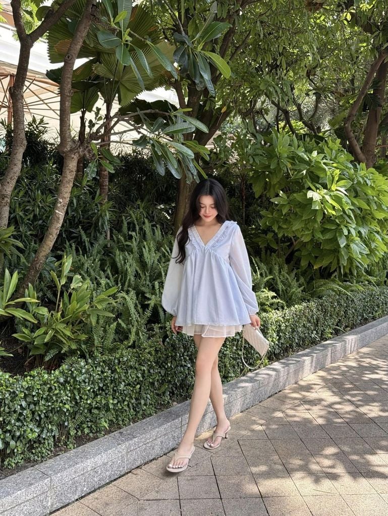 Áo Babydoll Nữ ERROPS Cổ V Phối Bèo Mùa Hè Dễ Thương GOÛT DE JUN