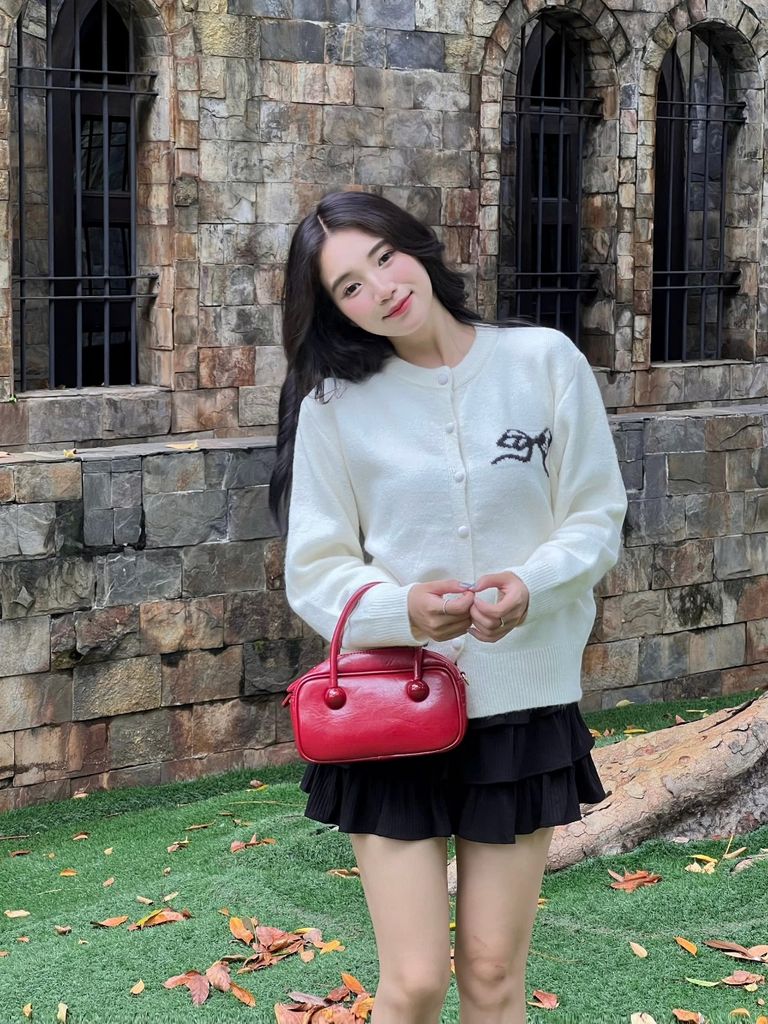 Áo Nữ Cardigan Len Dệt Cổ Tròn Thêu Nơ Dễ Thương - ZEBEL TOP - GOÛT DE JUN