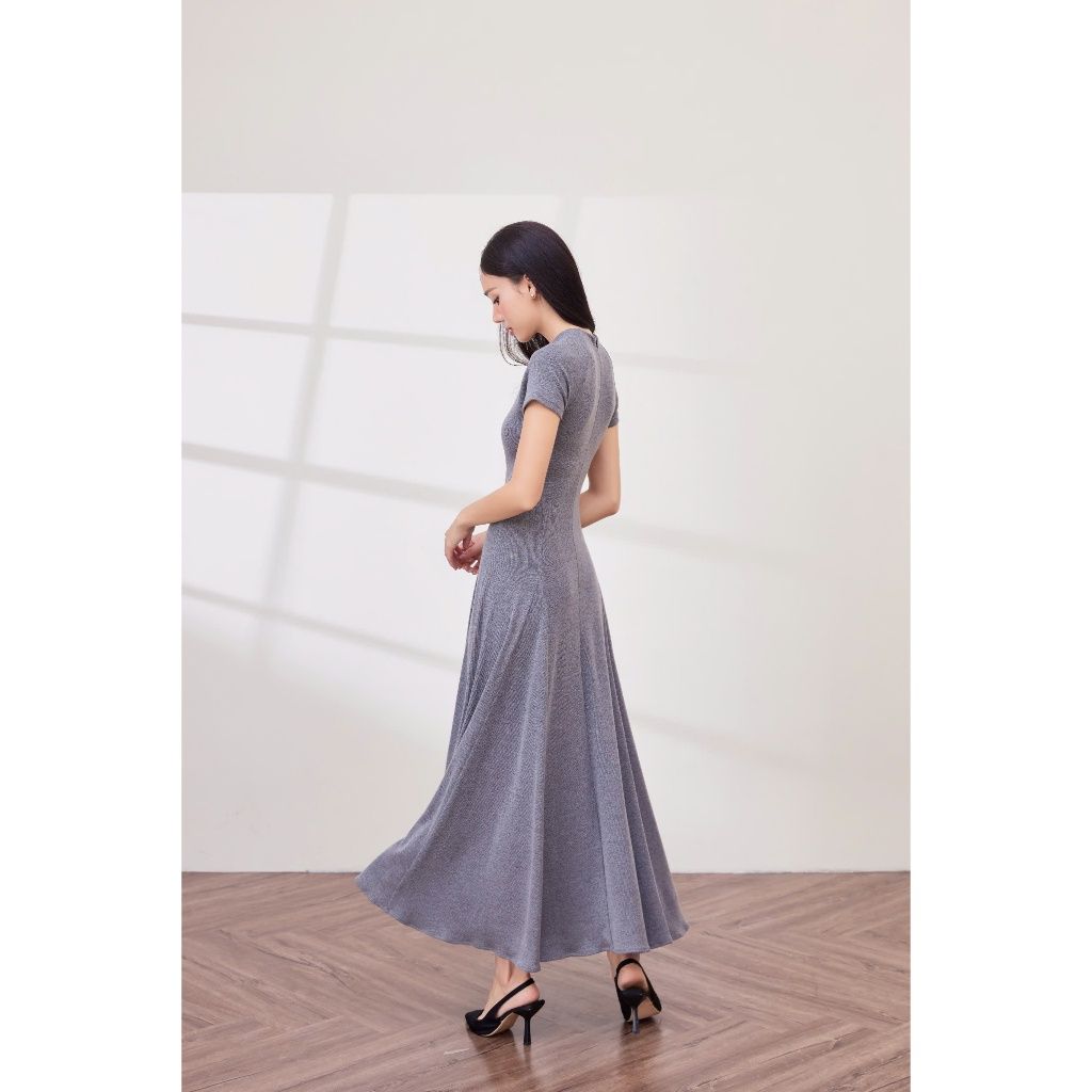 Đầm Nữ Thời Trang Ôm Body Basic Dáng Xoè Dài  - NOKKI DRESS - GOÛT DE JUN