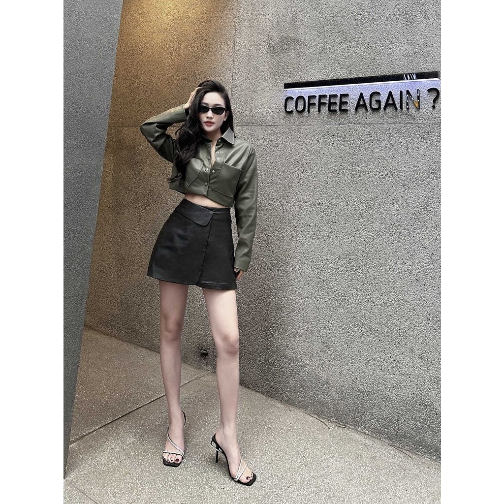 Áo croptop chất liệu da cá tính - BLASI TOP - GOÛT DE JUN