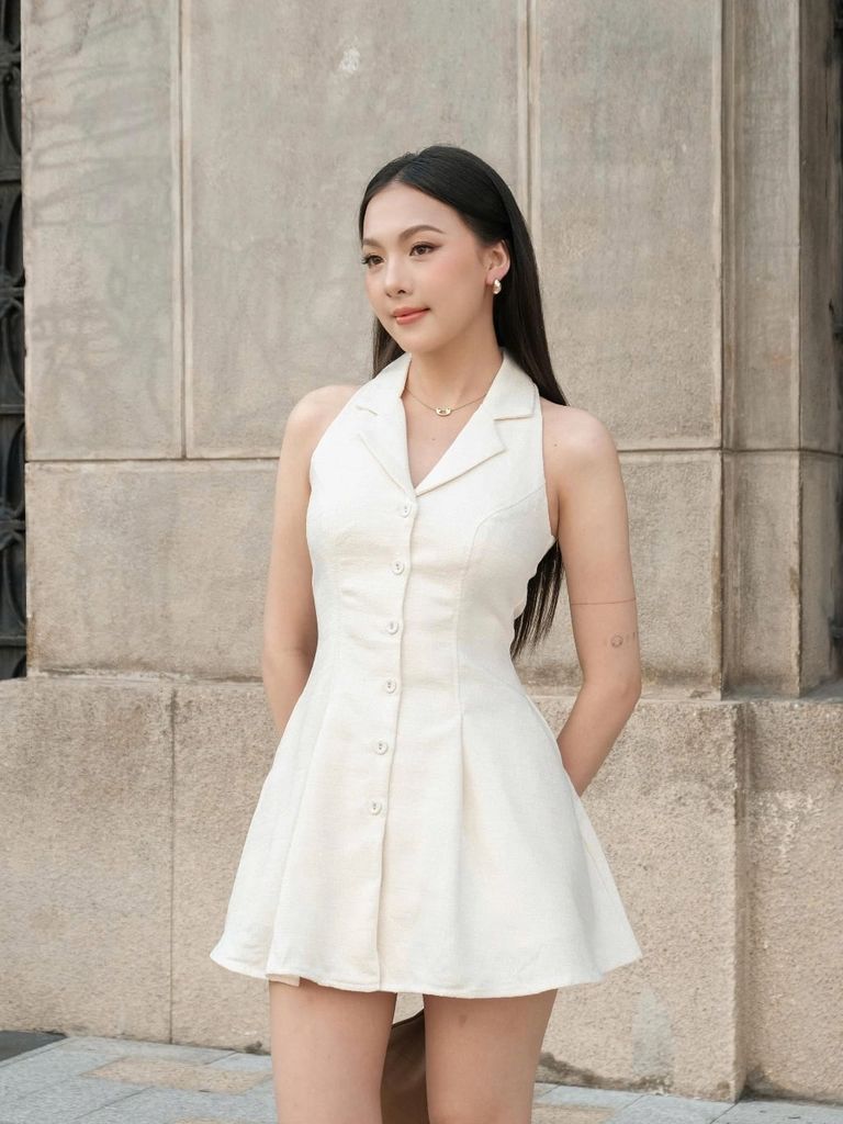 Đầm Nữ TYBALT Cổ Yếm Dáng Xoè Nữ Tính GOÛT DE JUN
