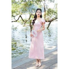 Đầm Nữ Dài Cổ Yếm Tay Phồng Phong Cách Thanh Lịch Cho Nữ - SUEDE DRESS - GOÛT DE JUN