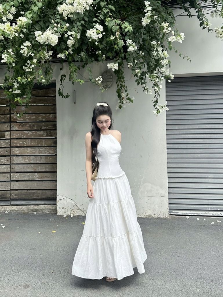 Đầm Nữ NOWSIL DRESS Cổ Yếm Form Maxi Xòe Đi Biển GOUT DE JUN