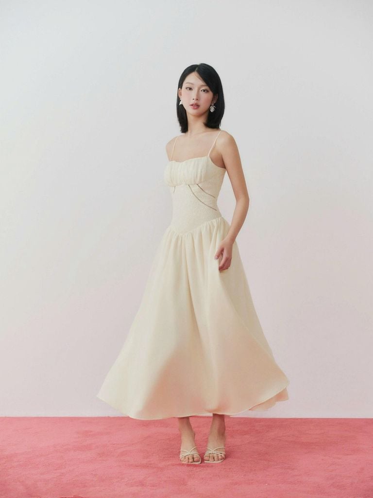 Đầm Nữ DELYRA Hai Dây Nhún Ngực Form Dài Nữ Tính GOÛT DE JUN