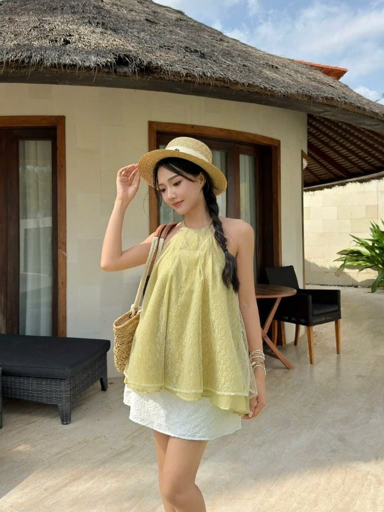 Áo Nữ SEBILK Cổ Yếm Dáng Xòe Dễ Thương GOUT DE JUN