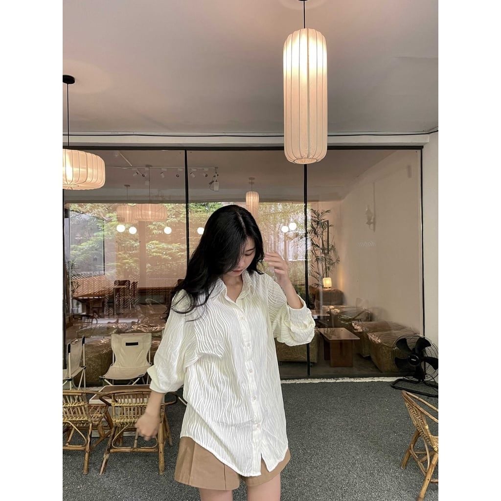 GOÛT DE JUN - Áo sơmi nữ vân nổi freesize - Dora Shirt