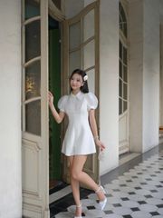 Bộ Jumps Nữ THIRASY Cổ Sơmi Dáng Ngắn Đính Cúc Tay Bồng Tiểu Thư GOÛT DE JUN