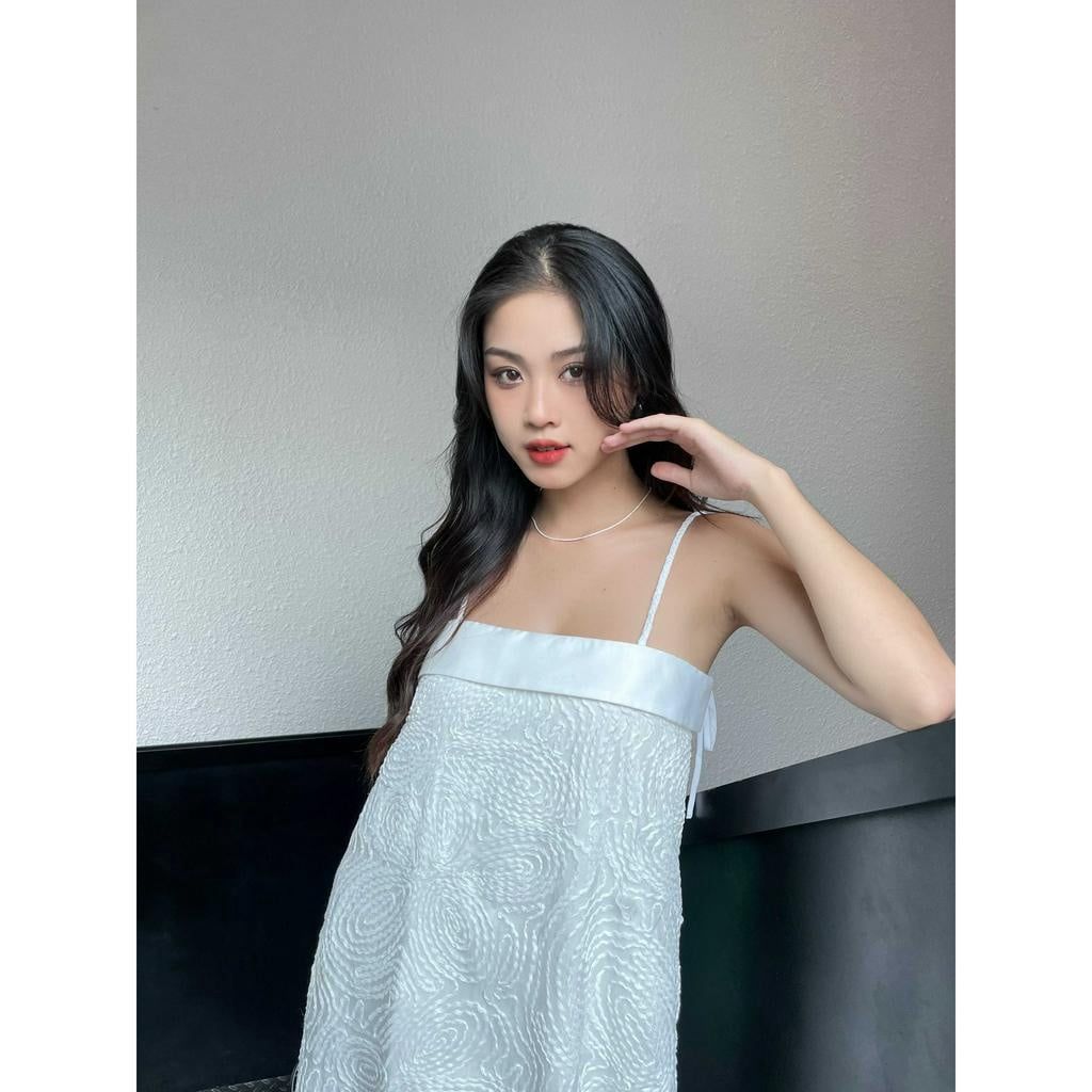 Đầm Maxi Nữ Hai Dây Họa Tiết Nổi LESI DRESS - GOÛT DE JUN
