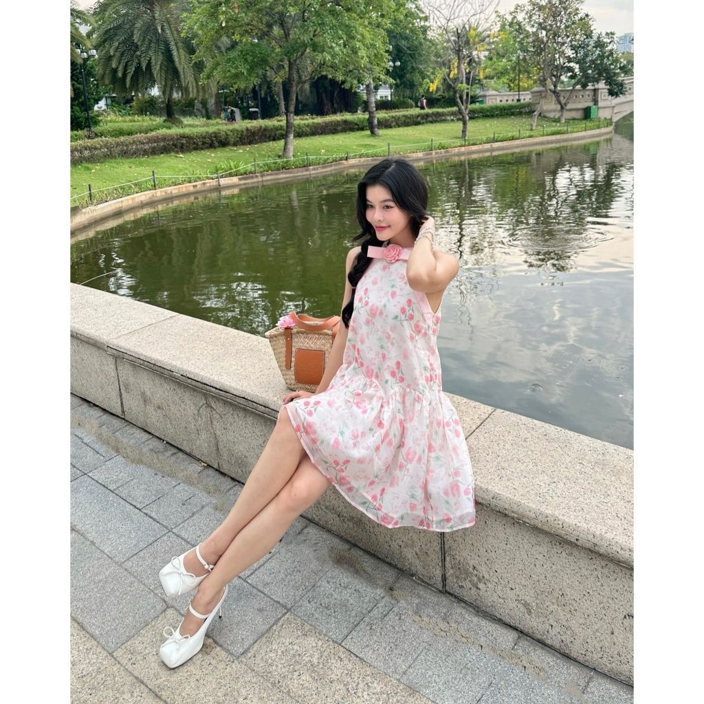 Đầm Voan Hoa Xoè Cổ Yếm Dễ Thương - GIRLY DRESS - GOÛT DE JUN