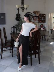 Áo Kiểu Nữ Trễ Vai , Áo Lệch Vai Chiết Nhún Eo Tôn Dáng  - RUGGIN TOP - GOÛT DE JUN