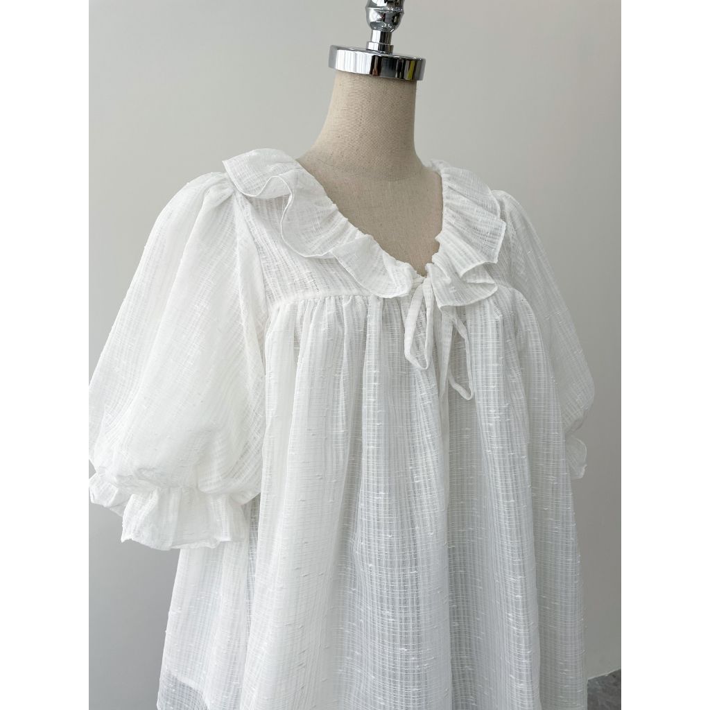 Áo Kiểu Chất Voan 2 Lớp Tay Ngắn Cổ Bèo Nhẹ Nhàng - Hera Top -GOÛT DE JUN