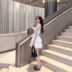 Đầm Trắng 2 Dây Dự Tiện Họa Tiết Hoa (Tặng Kèm Hoa) - JINNI DRESS - GOÛT DE JUN