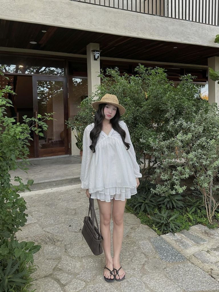 Áo Babydoll Nữ ERROPS Cổ V Phối Bèo Mùa Hè Dễ Thương GOÛT DE JUN