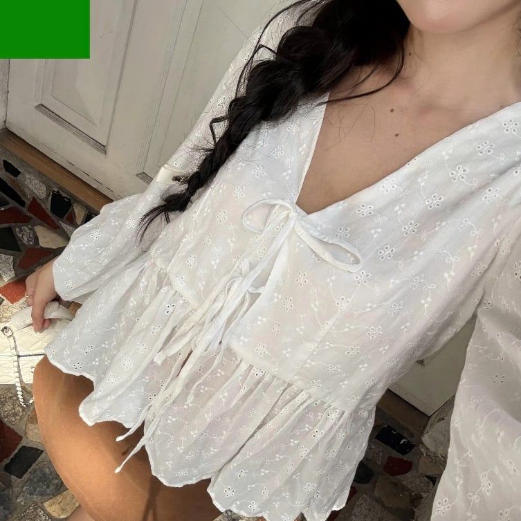 GOUT DE JUN Áo Babydoll Tay Dài Phồng Cột Nơ Ngực Vải Ren Thêu WERSO Áo Kiểu Nữ Cổ V Xòe FGBA2603155