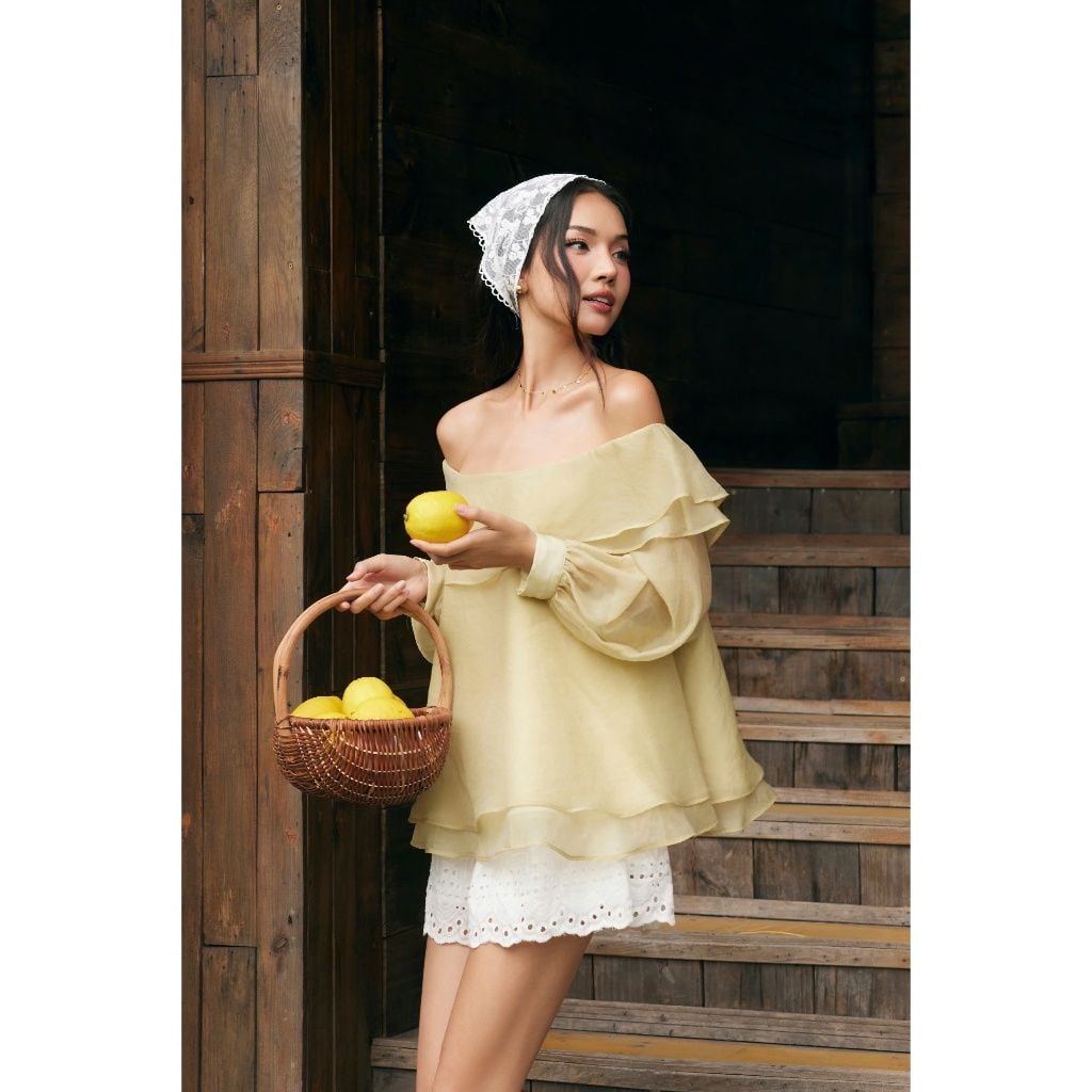 Áo Nữ Voan Trễ Vai Trơn Tay Dài Bèo Nữ Tính Thanh Lịch - FRAGI  TOP - GOÛT DE JUN