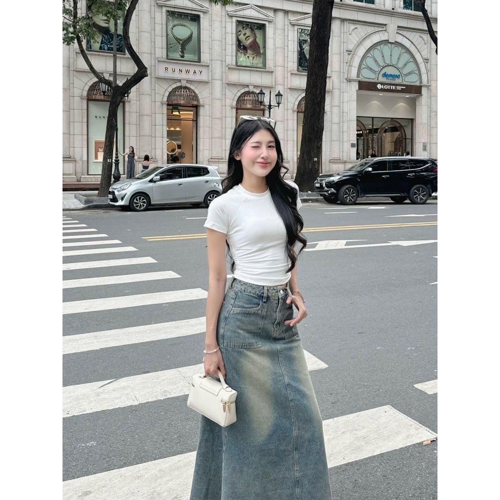 Chân Váy Jeans Nữ Dài Wash Màu Tua Rua Năng Động - DELLA SKIRT - GOÛT DE JUN