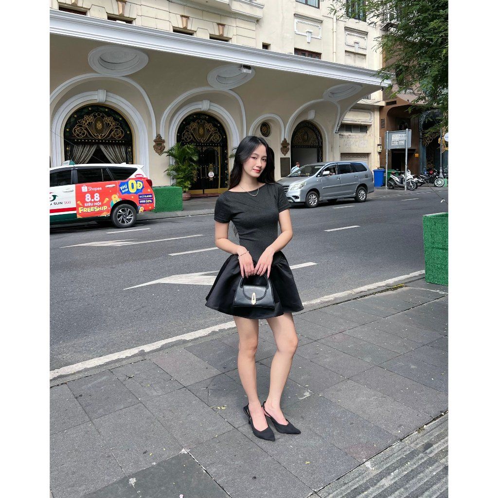 Đầm Nữ Ngắn Hở Lưng Form Xoè Bồng Dễ Thương - ROSHY DRESS - GOÛT DE JUN