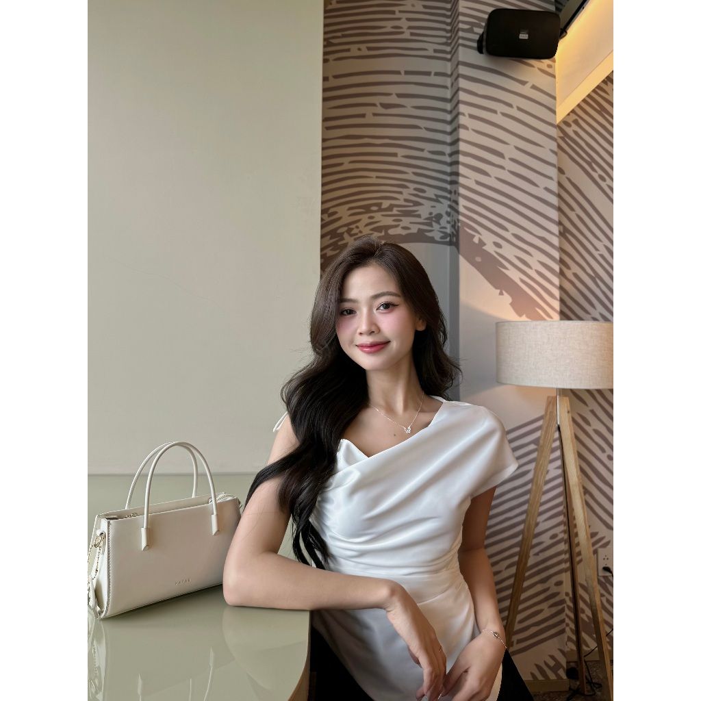 Áo Nữ Thiết Kế Lệch Vai Nhún Eo Tôn Dáng  - NANA TOP - GOÛT DE JUN