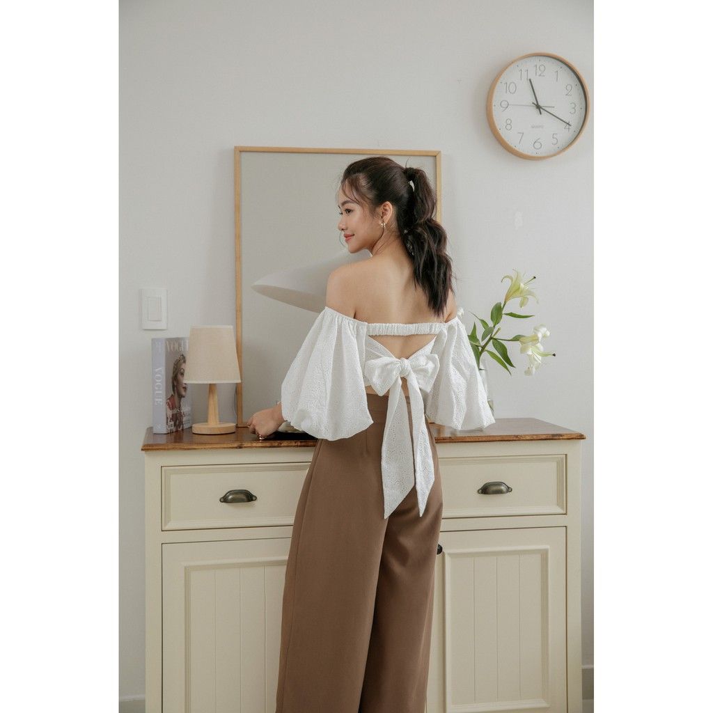 [Mã LT50 giảm 50k đơn 250k] Áo croptop Cut-out lưng Goût De Jun LIMZY TOP