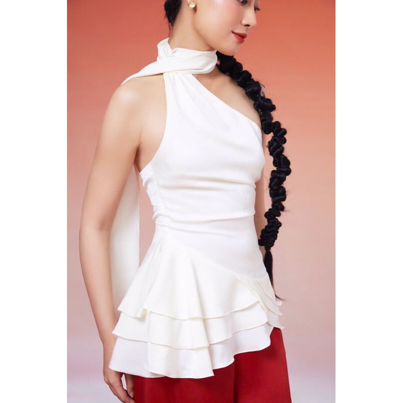 Áo Nữ Thiết Kế Lệch Vai Nhún Eo Xoè Tầng Tôn Dáng - CAMILA TOP - GOÛT DE JUN