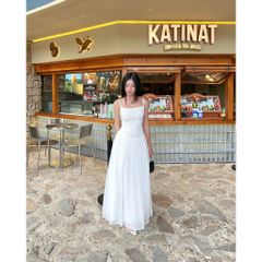 Đầm Nữ Đi Tiệc Hai Dây Xẻ Tà Phối Ren Hoa Sang Trọng   - EMIL DRESS - GOÛT DE JUN