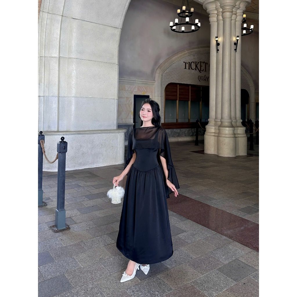 Đầm Nữ Dự Tiệc Hai Dây Dáng Xoè Trơn Kèm Áo Choàng Sang Trọng Quyến Rũ - GABBIE DRESS - GOÛT DE JUN