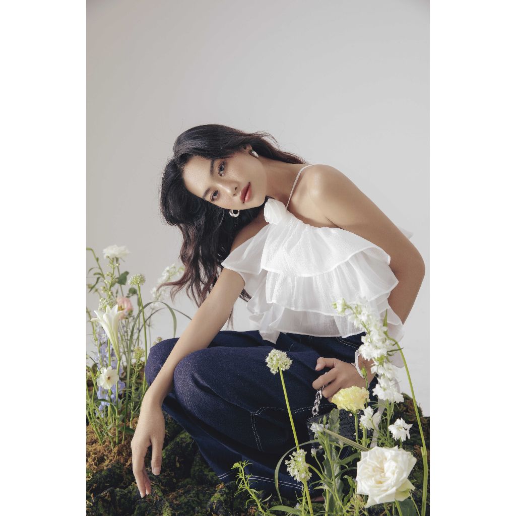GOÛT DE JUN - Áo Croptop Cổ Yếm Tầng Bèo - AURA DRESS