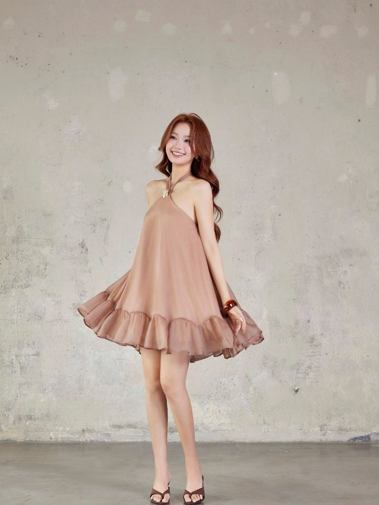 Đầm Nữ SRABIC Cổ Yếm Dáng Ngắn Xòe Bồng Dễ Thương GOÛT DE JUN