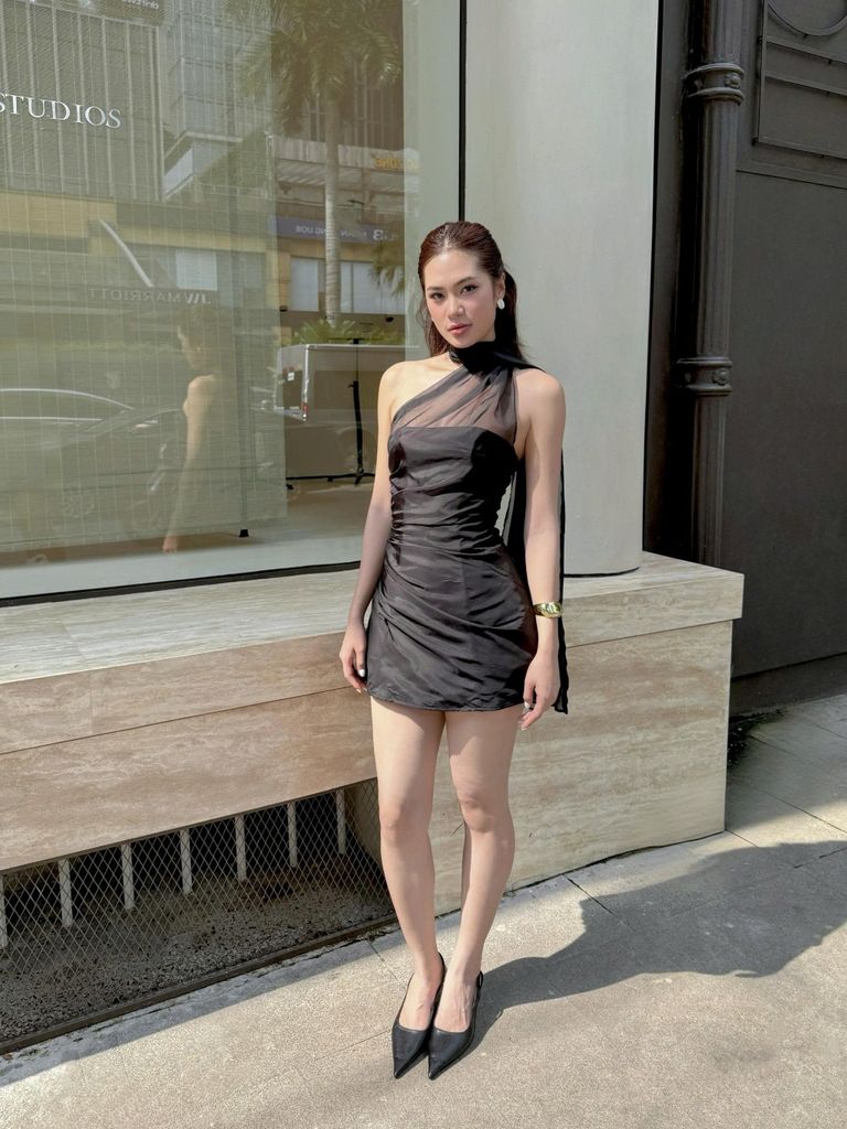 Đầm Nữ BESITOR Đi Tiệc Cổ Yếm Phối Voan Hở Lưng  GOÛT DE JUN
