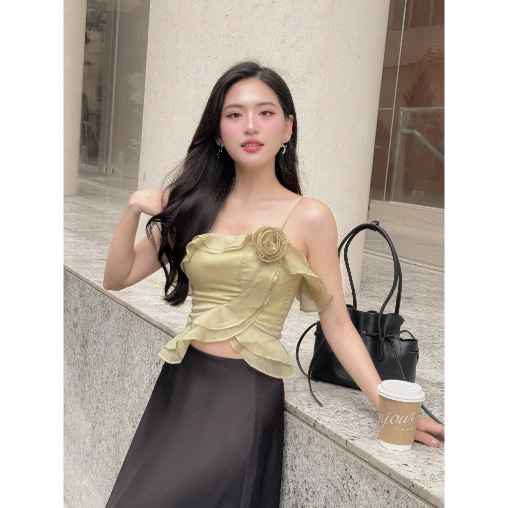 Áo Croptop Nữ Lệch Vai Phói Tua Rua Bánh Bèo - PAMIN TOP - GOÛT DE JUN