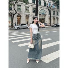Chân Váy Jeans Nữ Dài Wash Màu Tua Rua Năng Động - DELLA SKIRT - GOÛT DE JUN