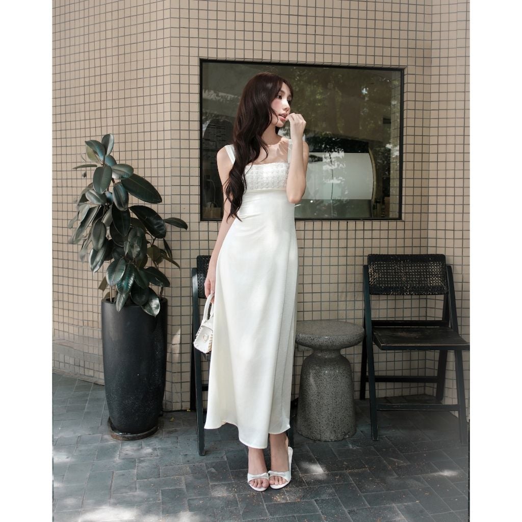 GOUT DE JUN Đầm Lụa Hai Dây Bản To ALBA DRESS Váy Đi Tiệc Đính Hạt Ngực Sang Trọng FGDA2606057