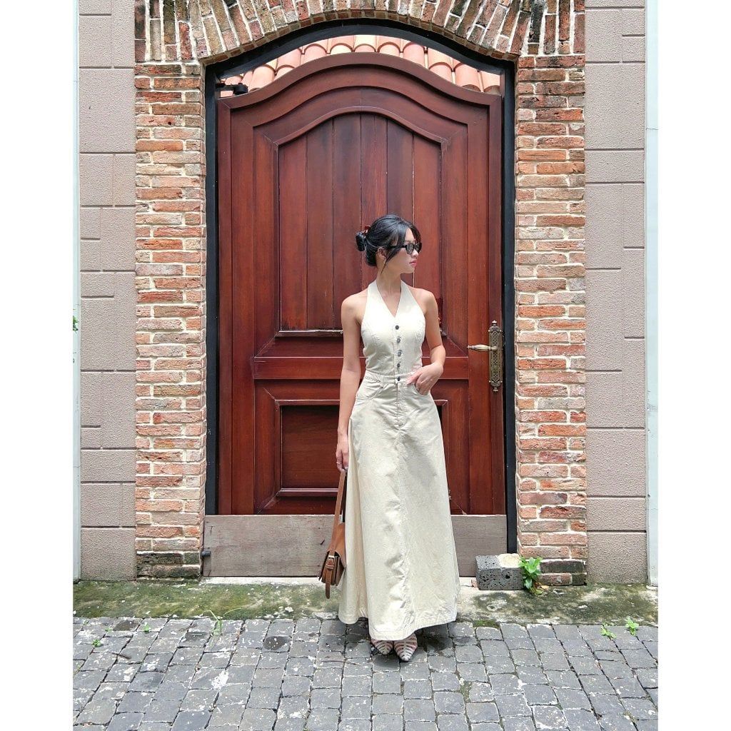 Đầm Nữ Thiết Kế Cổ Yếm Form Dài Tôn Dáng- MEIKO DRESS - GOÛT DE JUN