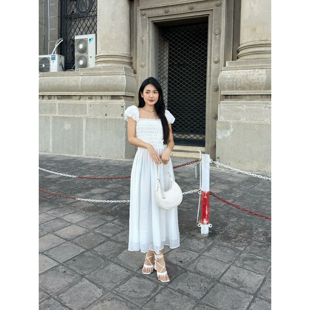 Đầm Maxi Cổ Vuông Tay Bồng Bo Chun Ôm Dáng Ngực - THERI DRESS - GOÛT DE JUN