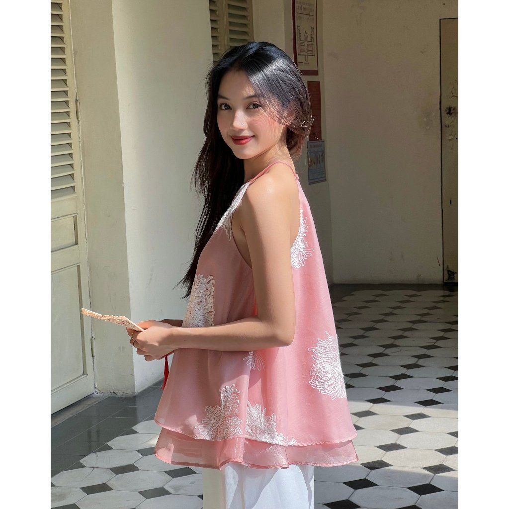Áo Nữ Voan Hoa Nổi Thiết Kế Cổ Yếm Nhẹ Nhàng  (không kèm quần) - WENNA TOP - GOÛT DE JUN