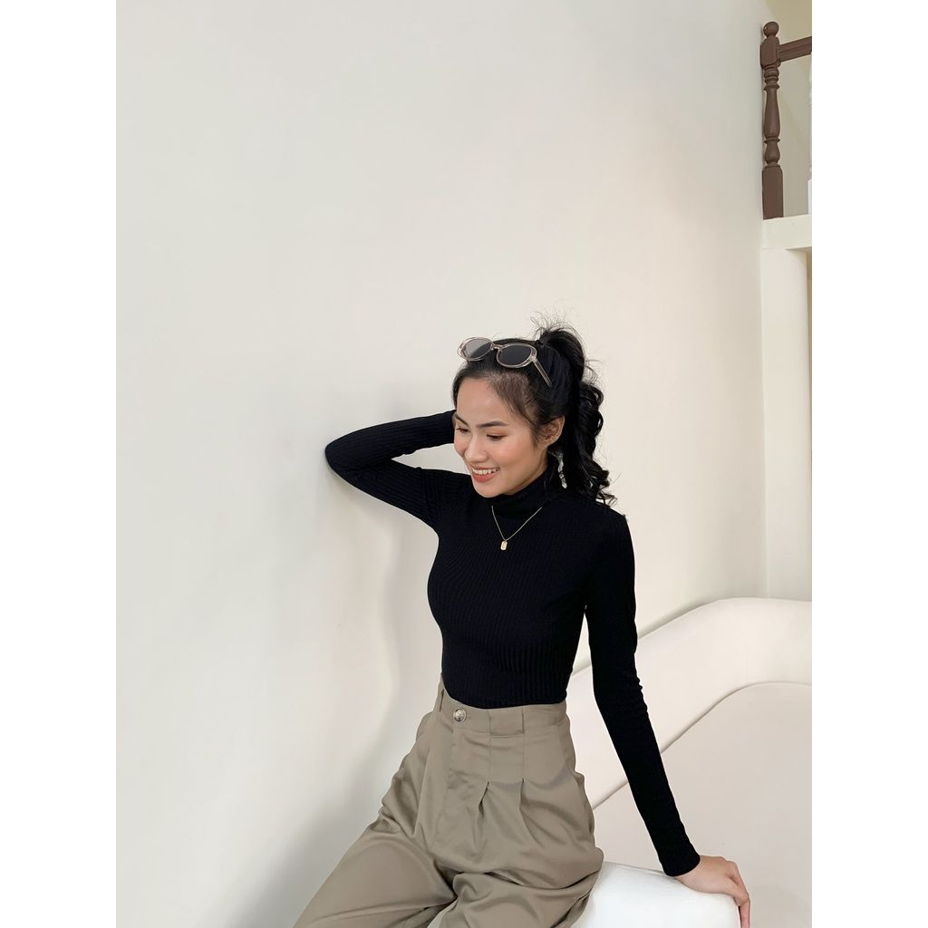 Áo thun croptop tay dài LORRY TOP Goût De Jun